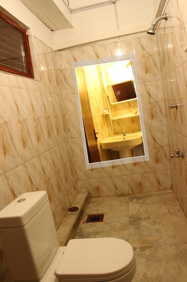 On The Rock Hotel Banduramulla Стая снимка